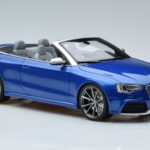 Audi Audi RS5 B8 Avoauto Sininen GT Spirit 1:18 1:18 Hartsi