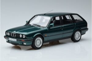 BMW 325i E30 Touring Vihreä Metallic Norev 1:18