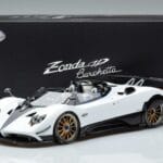 Pagani Pagani Zonda HP Barchetta Hiilikuitu Valkoinen LCD 1:18 1:18 Metalli