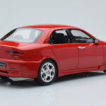 Alfa Romeo 156 GTA Punainen Otto 1:18 - image 2 of 6