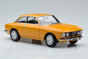 Alfa Romeo 1750 GTV Keltainen Norev 1:18 187910 Metalli — kuva 5 / 7