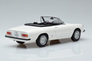 Alfa Romeo 2000 Spider Valkoinen Norev 1:18 187882 Metalli — kuva 2 / 7