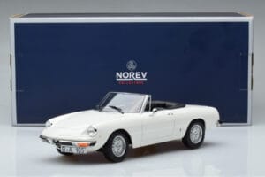 Alfa Romeo 2000 Spider Valkoinen Norev 1:18 187882 Metalli — kuva 7 / 7