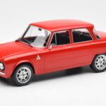 Alfa Romeo Giulia Nuova Super Punainen Custom Wheels MCG 1:18 MCG18333