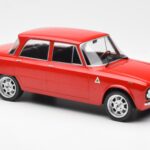 Alfa Romeo Giulia Nuova Super Punainen Custom Wheels MCG 1:18 MCG18333 - image 4 of 6