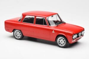 Alfa Romeo Giulia Nuova Super Punainen Custom Wheels MCG 1:18 MCG18333 Metalli — kuva 4 / 6