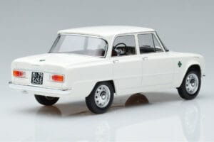 Alfa Romeo Giulia Ti Super Norev 1:18 187970 Metalli — kuva 2 / 6
