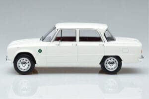 Alfa Romeo Giulia Ti Super Norev 1:18 187970 Metalli — kuva 3 / 6