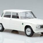 Alfa Romeo Giulia Ti Super Norev 1:18 187970 Metalli - image 4 of 6