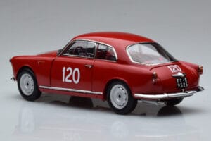 Alfa Romeo Giulietta SV #120 Mille Miglia 1956 Kyosho 1:18 08957A Metalli — kuva 6 / 9