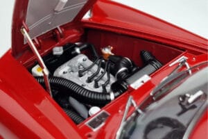 Alfa Romeo Giulietta SV #24 Targa Florio 1958 Kyosho 1:18 08957B Metalli — kuva 8 / 9