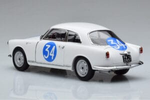 Alfa Romeo Giulietta SV #34 Targa Florio 1960 Kyosho 1:18 08957C Metalli — kuva 6 / 9