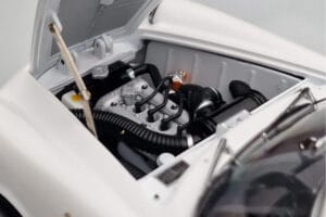 Alfa Romeo Giulietta SV #34 Targa Florio 1960 Kyosho 1:18 08957C Metalli — kuva 8 / 9