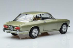 Alfa Romeo GTV 2000 Vihreä Rajoitettu Erä Norev 1:18 187913 Metalli — kuva 3 / 7