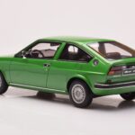 Alfa Romeo Alfasud Sprint Vihreä Otto 1:18 - image 5 of 6