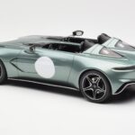 Aston Martin V12 Speedster Vihreä Metallic GT Spirit 1:18 GT906 - image 5 of 6