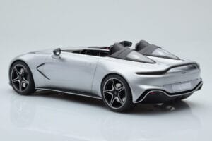 Aston Martin V12 Speedster Hopea GT Spirit 1:18 GT430 Hartsi — kuva 5 / 6