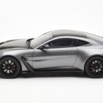 Aston Martin V12 Vantage Magnetic Hopea GT Spirit 1:18 GT443 - image 3 of 6