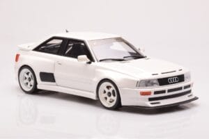 Audi 80 B4 Coupe RS2 Prior Design Valkoinen Otto 1:18 OT913 Hartsi — kuva 4 / 6