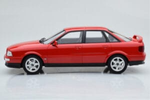 Audi 80 B4 Quattro Competition Laser Punainen Otto 1:18 OT355 Hartsi — kuva 3 / 6