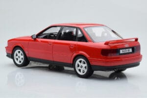 Audi 80 B4 Quattro Competition Laser Punainen Otto 1:18 OT355 Hartsi — kuva 5 / 6