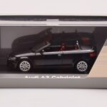 Audi A3 8P Avoauto Musta Minichamps 1:43 - image 4 of 4