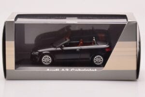 Audi A3 8P Avoauto Musta Minichamps 1:43 5010803333 Metalli — kuva 4 / 4