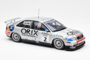 Audi A4 B5 Orix #2 P. Radisch 1998 UT Models 1:18 39872 Metalli — kuva 4 / 6