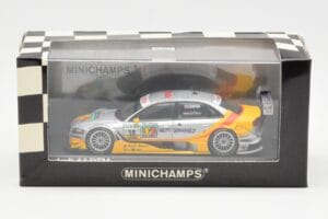 Audi A4 B7 DTM Team Audi Sport Phoenix #15 O. Jarvis DTM 2008 Minichamps 1:43 400081715 Metalli — kuva 4 / 4