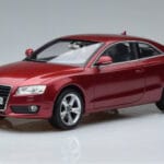 Audi A5 B8 Granaatinpunainen Norev 1:18 188352 Metalli