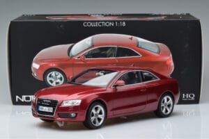 Audi A5 B8 Granaatinpunainen Norev 1:18 188352 Metalli — kuva 7 / 7