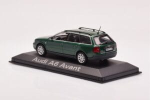 Audi A6 C5 Avant Vihreä Minichamps 1:43 5010106213 Metalli — kuva 3 / 4