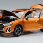 Audi Q3 F3 Oranssi FAW 1:18 05730Q32019 Metalli - image 2 of 7