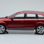 Audi Q7 4L Granaatinpunainen Kyosho 1:18 - image 4 of 8
