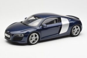 Audi R8 4.2 FSI V8 Sininen Kyosho 1:18 09213BL