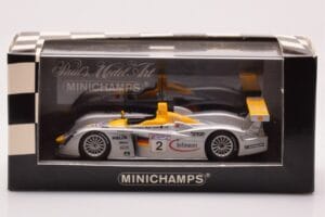 Audi R8 Infineon #2 L. Aiello / R. Capello / Pescatori 2nd Place 24 Hours of Le Mans 2001 Minichamps 1:43 400011202 Metalli — kuva 4 / 4