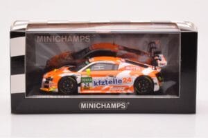 Audi R8 LMS #24 Kfzteile24 APR Motorsport L. Vanthoor / C. Stoll ADAC GT Masters 2016 Minichamps 1:43 437161124 Metalli — kuva 4 / 4