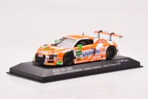 Audi R8 LMS #25 Kfzteile24 APR Motorsport F. Dobitsch / N. Sandstrom ADAC GT Masters 2016 Minichamps 1:43 437161125 Metalli — kuva 2 / 4