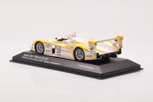 Audi R8 #25 S. Ara / T. Kristensen Winners 1000km Spa 2003 Minichamps 1:43 400031325 Metalli — kuva 3 / 4