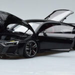 Audi R8 Performance Musta Kengfai 1:18 - image 2 of 10