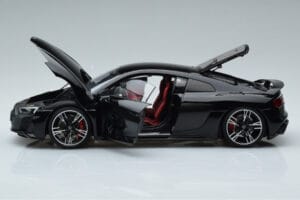 Audi R8 Performance Musta Kengfai 1:18 VAKF-0353 Metalli — kuva 4 / 10