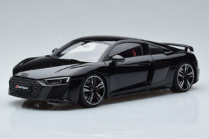 Audi R8 Performance Musta Kengfai 1:18