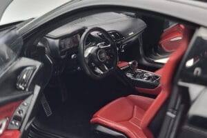 Audi R8 Performance Musta Kengfai 1:18 VAKF-0353 Metalli — kuva 8 / 10
