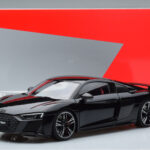 Audi R8 Performance Musta Kengfai 1:18 - image 10 of 10