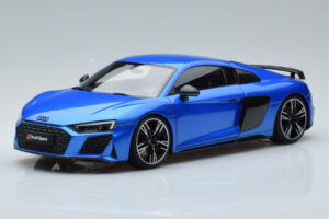 Audi R8 Performance Sininen Kengfai 1:18