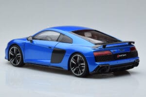Audi R8 Performance Sininen Kengfai 1:18 VAKF-0355 Metalli — kuva 7 / 10