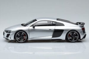 Audi R8 Performance Hopea Kengfai 1:18 VAKF-0354 Metalli — kuva 5 / 10