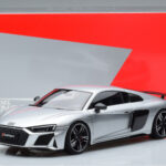Audi R8 Performance Hopea Kengfai 1:18 - image 10 of 10
