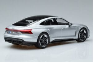 Audi RS e-tron GT Hopea Norev 1:18 188381 Metalli — kuva 2 / 6