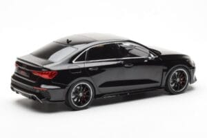 Audi RS3 8Y Sedan Musta MCG 1:18 MCG18450 Metalli — kuva 2 / 6